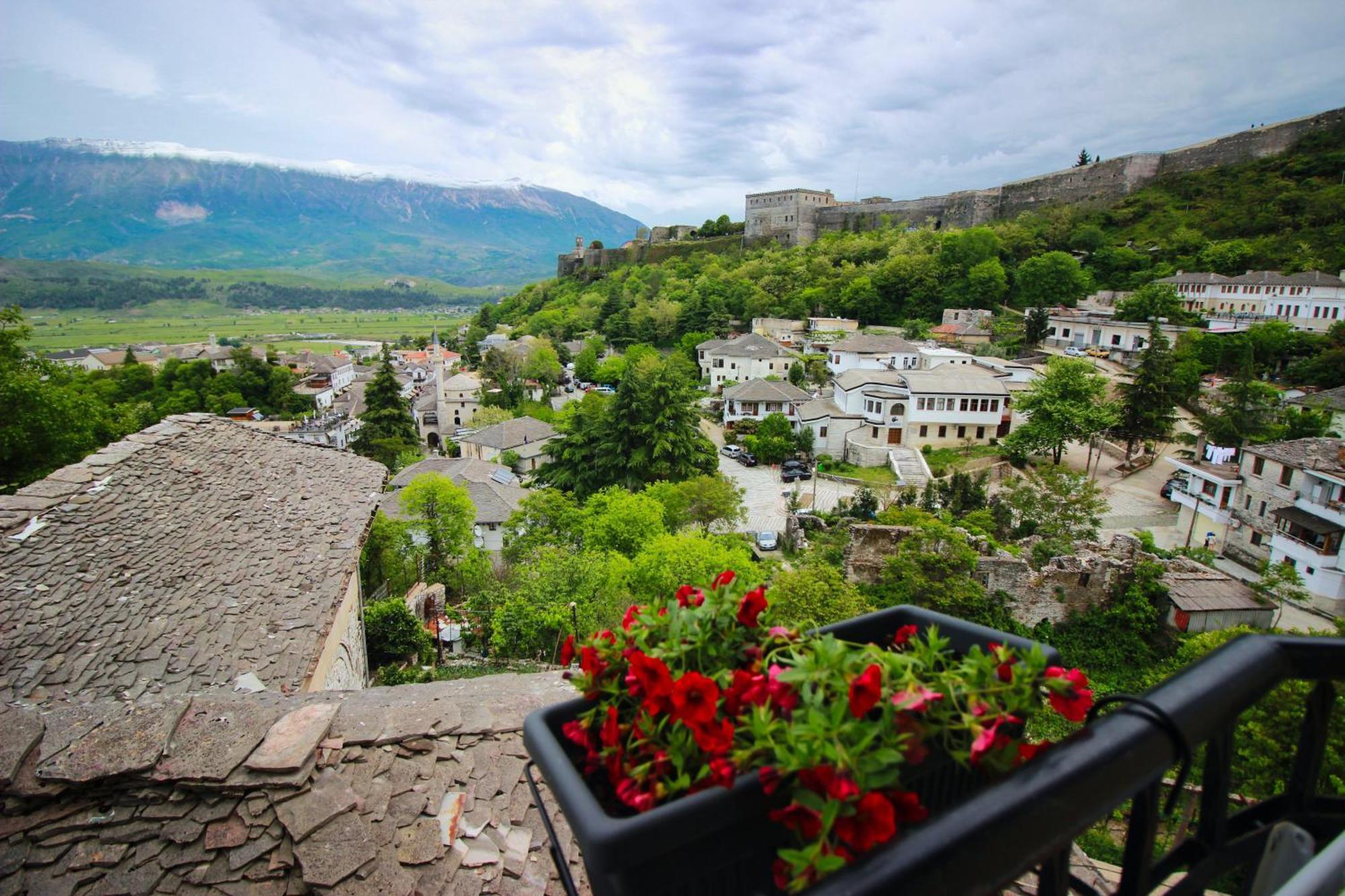 Emblematic House Apartment 2 Gjirokastër Exterior foto